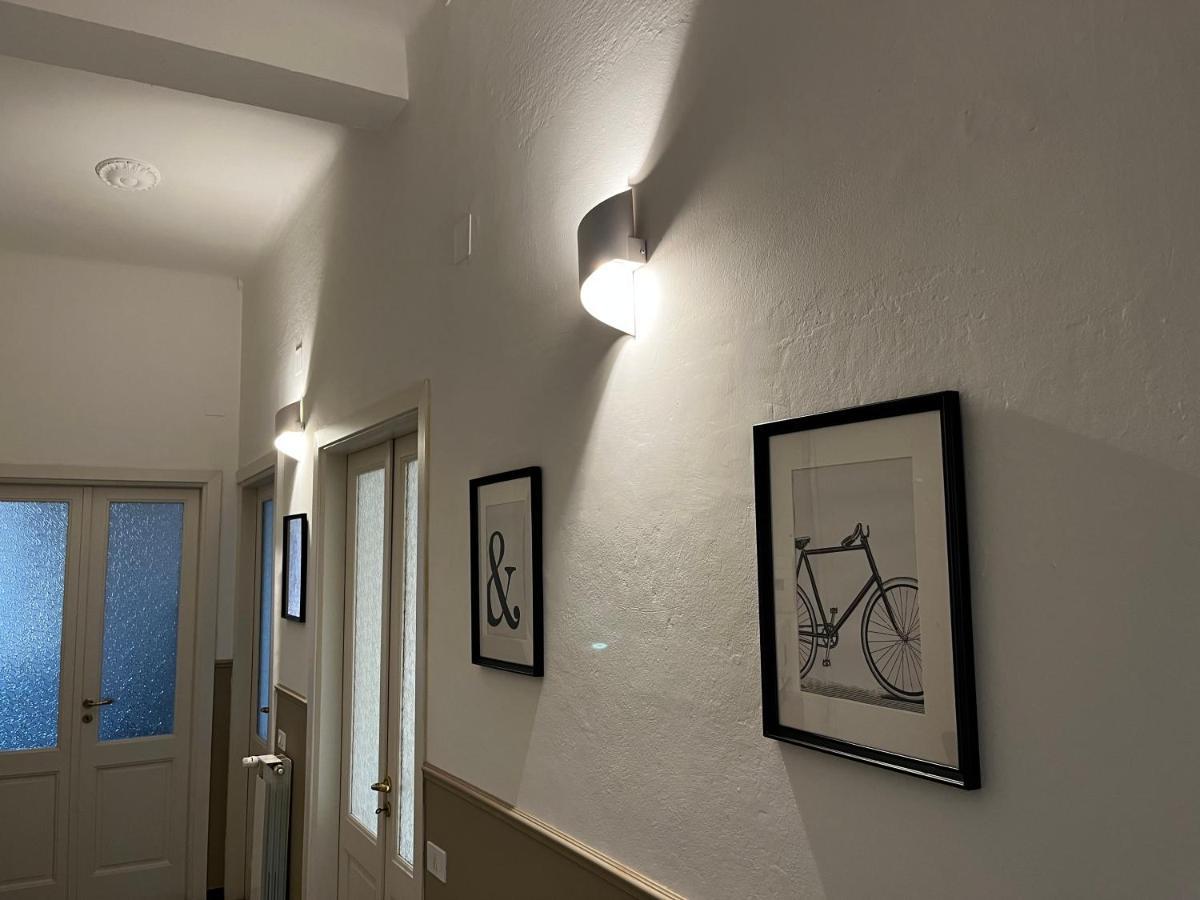 Donna Lucrezia Lägenhet La Spezia Exteriör bild